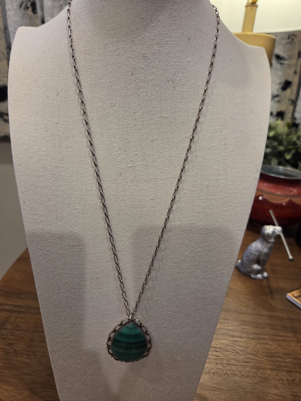 Joe Begay Signed (1978) Sterling Teardrop Malachite Pendant Necklace